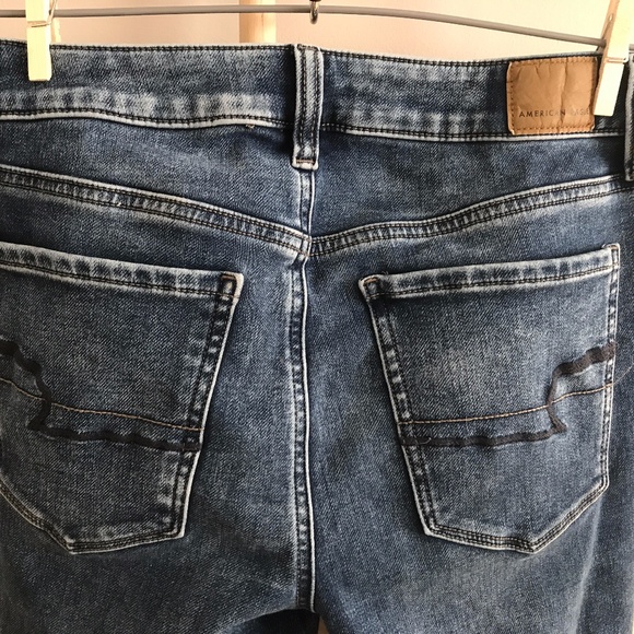 American Eagle Skinny High Rise Jeggings Acid Wash - Picture 3 of 4